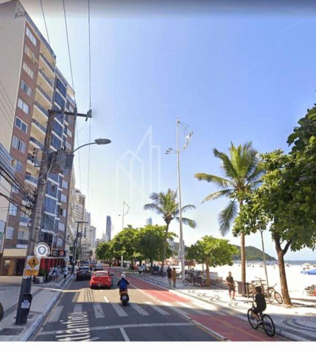Apto Na Avenida Atlantica Apartamento *